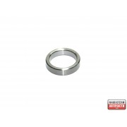 42423-60030 Toyota Land Cruiser втулка задна дясна главина