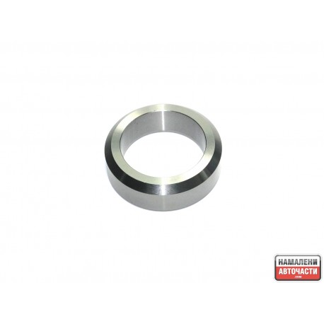 42423-60040 Toyota Land Cruiser втулка задна дясна главина