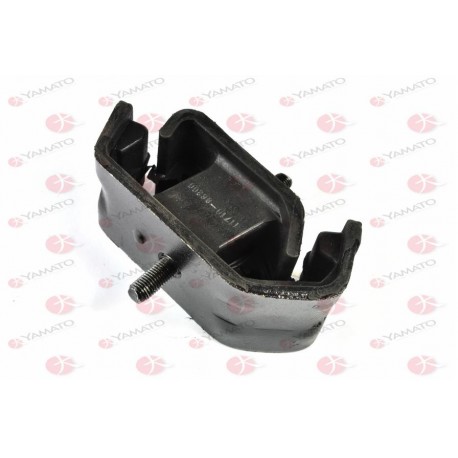 11710-86300 Suzuki тампон за двигател
