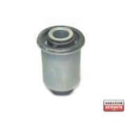 550405C010 N24C23W0 Nissan Serena тампон заден долен носач