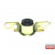 B4553446XA D2437BRZ Mazda 323 тампон преден носач