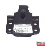 11220VB915 Nissan Patrol тампон двигател