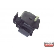 1236117020 Toyota Land Cruiser тампон двигател