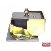 MB436832 M1062R Mitsubishi L300 тампон двигател