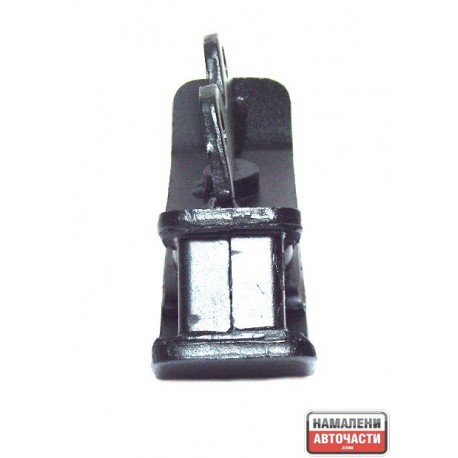 MR133061 M11440 Mitsubishi L200 тампон двигател