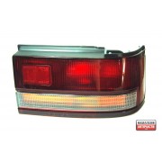 Стоп 0437847R 043-7847R Mazda 626 десен