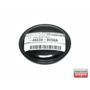 Капачка 40234-9X50A 402349X50A Nissan Cabstar предна главина