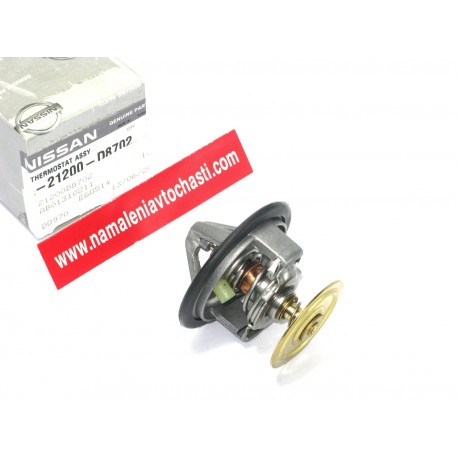 21200-D8702 21200D8702 Nissan Cabstar термостат