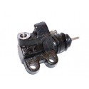 Помпа съединител 3062080E00 8501166 Nissan Sunny долна