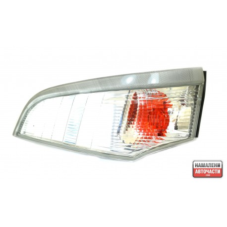 Мигач ляв MK427117 2141649L Mitsubishi Canter 2005