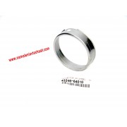 Дефлектор 43246-64010 4324664010 Toyota Avensis предна главина