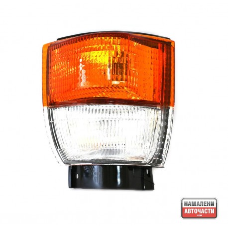 Мигач B61200T500 2151571LU Nissan Cabstar ляв