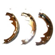 Челюсти 4406021G25 5501136 Nissan Pick Up задни