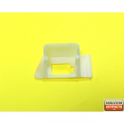 Щипка броня 62226AX000 62226-AX000 Nissan Micra K12