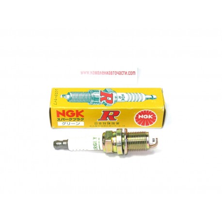 Запалителна свещ BKR6EY 3696 NGK