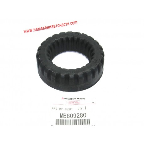MB809280 Mitsubishi подложка задна пружина горна