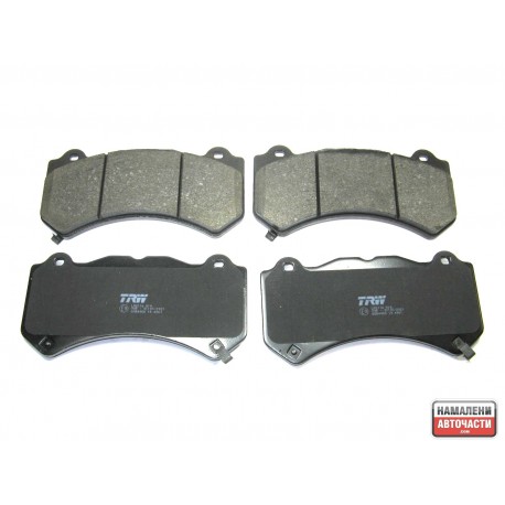 D1060JF20C Nissan GT-R GDB4450 предни накладки